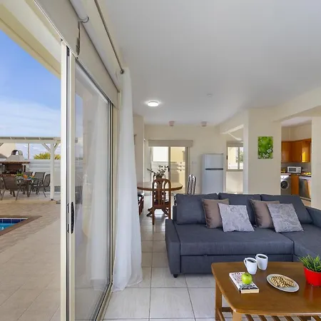 Protaras Sunnyfield Villas Βίλα Παραλίμνι