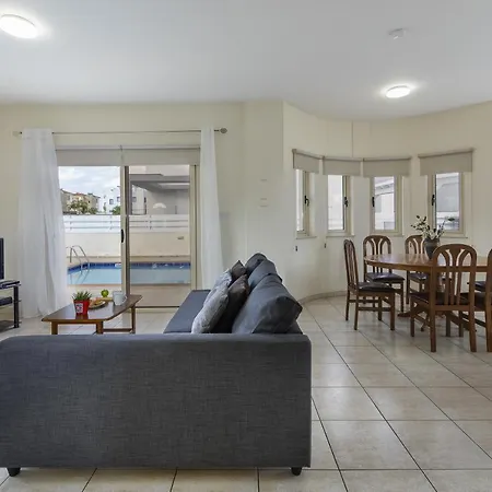فيلة Protaras Sunnyfield Villas